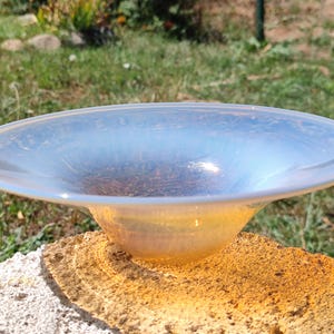 Glasschüssel Herzstück Tischdekoration, Obstschale Küchenarbeitsplatte Dekoration, Bester Freund Geschenk des neuen Zuhauses, minimalistische Glasschüssel Milchgelb