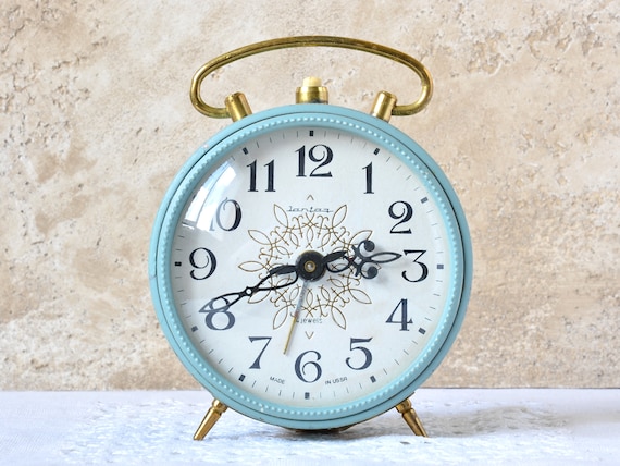 Soviet Alarm Clock (jantar) 4 Jewels, Blue and Gold Mechanical Soviet Alarm Clock (jantar) 4 Jewels, Blue and Gold Mechanical