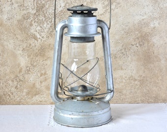 Vintage Petroleumlampe, Silberöl Gaslaterne, Öllampe, Außenbeleuchtung, Campinglampe, dekorative Sturmlampe, hängende Eisenbahnlaterne