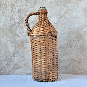 Vintage Wine Bottle Wicker, Demijohn Woven Wicker Bottle, Country Decor Boho, Old Glass Wine Bottle Wrapped in Woven Straw, Demijohn Decor