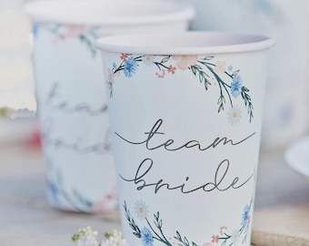 Trinkbecher TEAM BRIDE | Florale Pappbecher für JGA & Brautparty | Tischdeko im Boho-Stil | Partybecher für Junggesellinenabschied