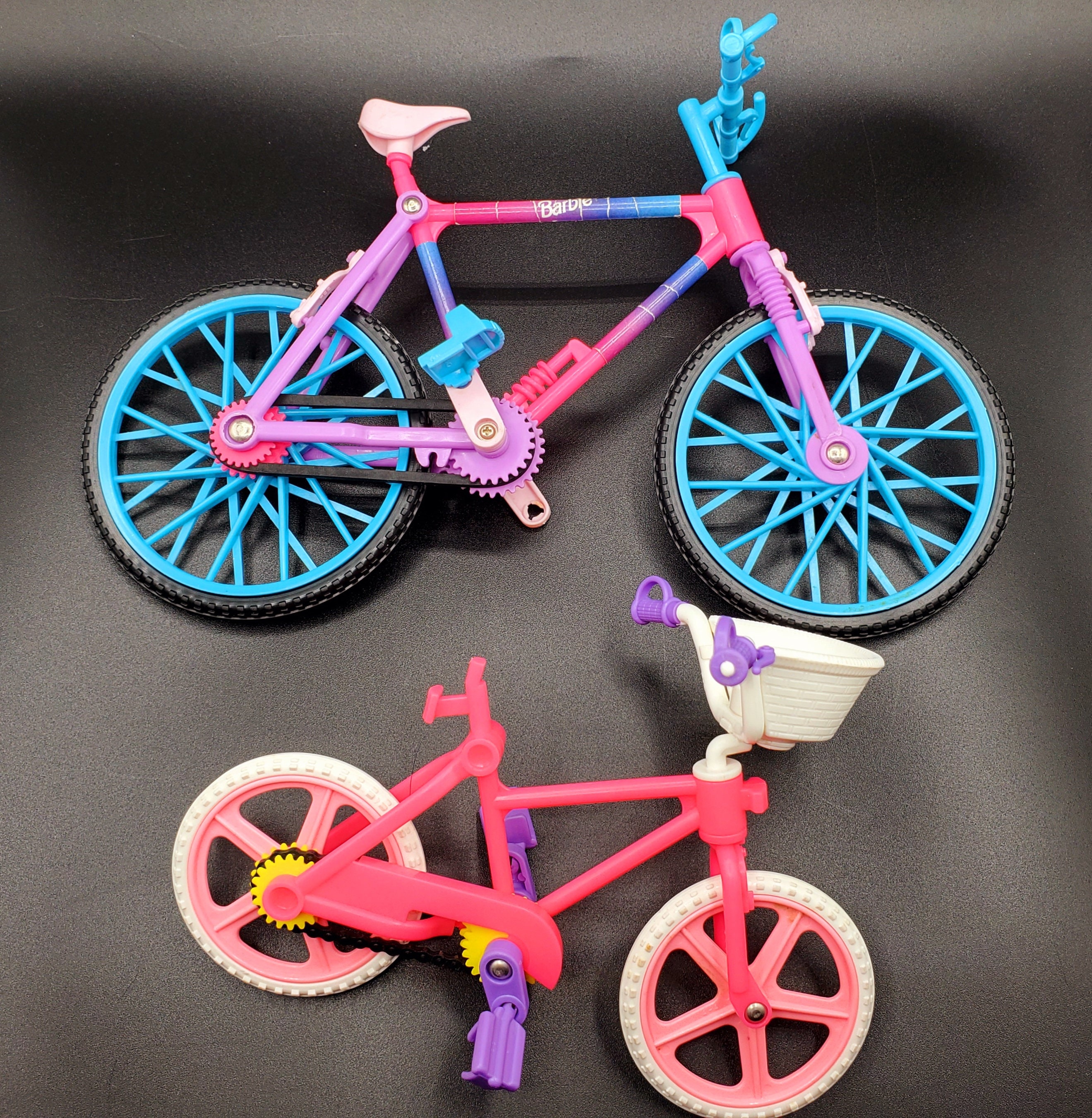  Barbie Bicycle with Basket of Flowers : Toys & Games