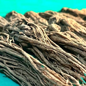 Whole Master Root  -(MasterRoots) Spirituality/ Curios  / Hoodoo/ Wiccan / Metaphysical*(Ships Worldwide)