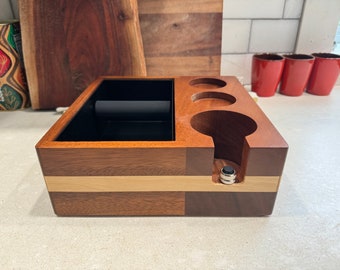 Houten Espresso Tamp Station Klopbox met verwijderbare metalen mand voor 51 mm, 53 mm en 58,5 mm portafilters