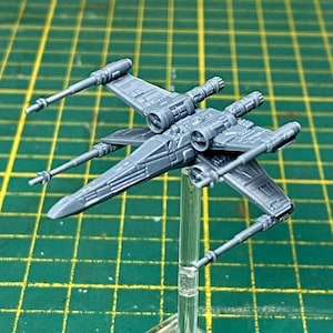 SW T-65 X-wing Fighter (1:270) by Mel Miniatures