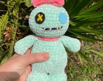 Crochet doll plushie