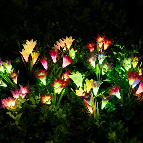 Solar Lily Flowers | Solar Lights Outdoor | Garden Decor | Yard Decor | Solar Garden Lights | 8 PC