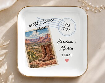 Custom Western Jewelry Dish, Traveler Couple Engagement Gift, Proposal Keepsake for Fiancee, Souvenir from Vacation Honeymoon Trip