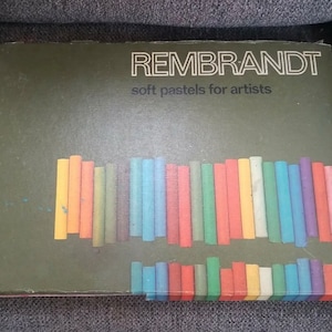 Vintage Box 30 Rembrandt Soft Pastels For Artists – ASA College: Florida