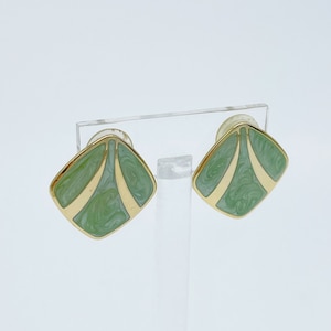 Gold Tone Metal and Green Shimmery Swirl Enamel Retro Earrings