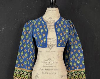 Boléro floral bleu Provence vintage • Veste courte matelassée française • Taille XS