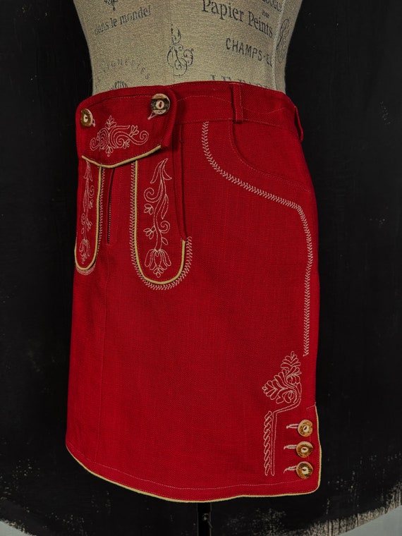 90s red lederhosen style embroidered Dirndl SKIRT… - image 6