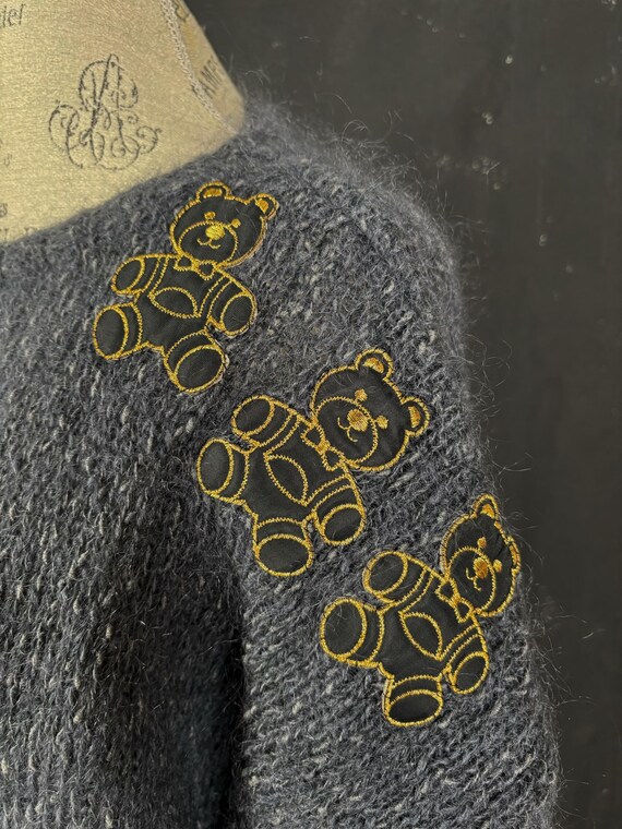 Grey wool knitted bear patchwork embroidered Fren… - image 4