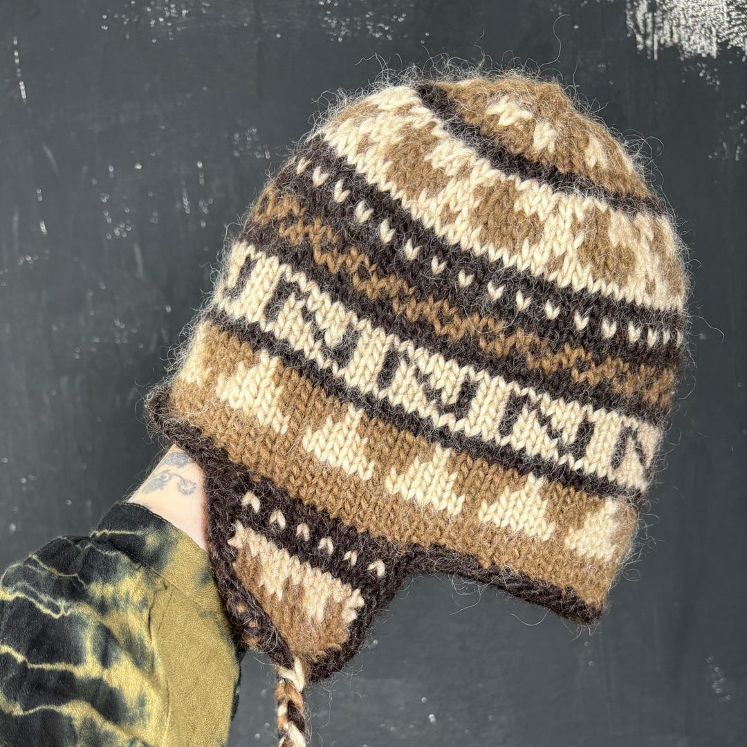 Dale Ear ICEWEAR Holmenkollen Norway Wool Hat - Traditional Norwegian Pattern With Tassels Tassel Hat - View #10