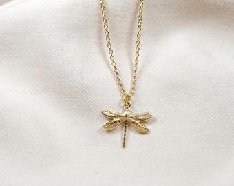 GLOWYBOX DRAGONFELLA NECKLACE Art Deco Trend Jewelry for Women Gift Idea Girlfriend Layering Necklace Gold Ladies Handmade Gifts Designer Gift 45 cm