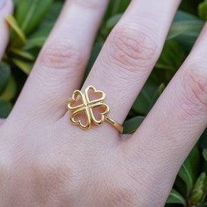 14K Tiny Clover Ring, 925 Silver Four Leaf Clover Ring, Good Luck Ring, Gift for Her, Gift for Mother Day, Gift for Mom