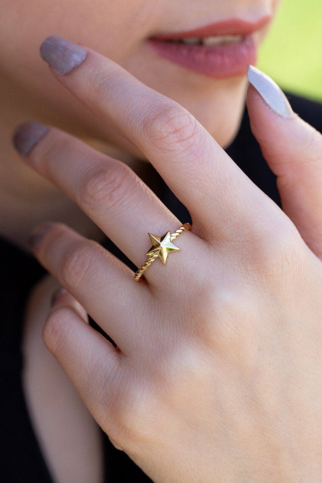 Star ring design deals