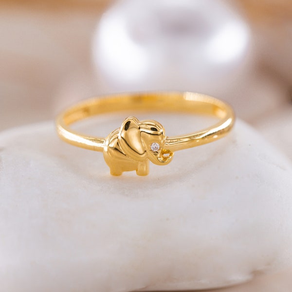 ELBLUVF Sterling Silver Elephant Ring - Cute Animal Jewelry For Good Luck & Gifts (Size US6) - View #2
