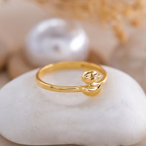 Valentines Gift14K Golden Duck Ring, Bird Ring, Duck Ring, Mini Duck Ring, Minimalist Duck Ring, Gift for Mother Day, Mom Gift image 6