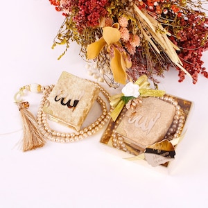 Personalized Velvet Mini Quran Pearl Tasbeeh Decorated Box Gift Set | Eid Favor | Wedding Favor | Baby Shower Favor | Muslim Party Favor
