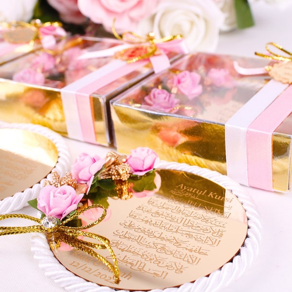 Ímãs de geladeira personalizados com o Ayatul Kursi para lembrancinhas de convidados em grande quantidade, ímãs de geladeira personalizados, lembrancinhas para casamentos, chás de bebê, aniversários e festas muçulmanas.