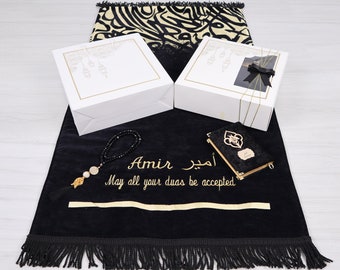 Personalizado de lujo grueso acolchado terciopelo negro alfombra de oración Corán Tasbeeh regalo set / Ramadán Eid boda cumpleaños padre regalo del día de San Valentín