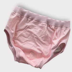 6 Packs Vinyl Waterproof Incontinence Underpants Waterproof Pull on Cover Incontinence Pants