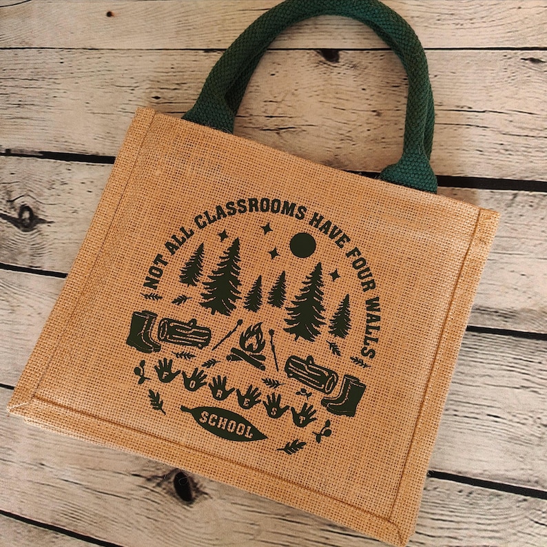 Personlig skolväska i skogen: Lärarpresent till terminsslutet | Naturväska bild 20