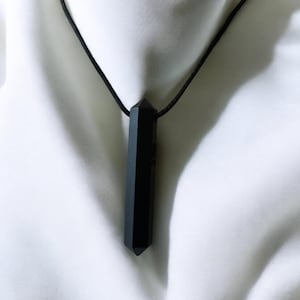 Collar masticable con colgante Black Chewlry, collar de silicona masticable para estimular la mente. imagen 16
