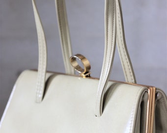1950s Vintage Top Handle Bag in a Rare Creamy Pistachio Nude/Made in England