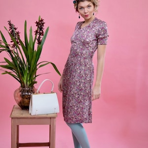 1930s 1940s abstract floral dress in thick silky rayon // S/M.