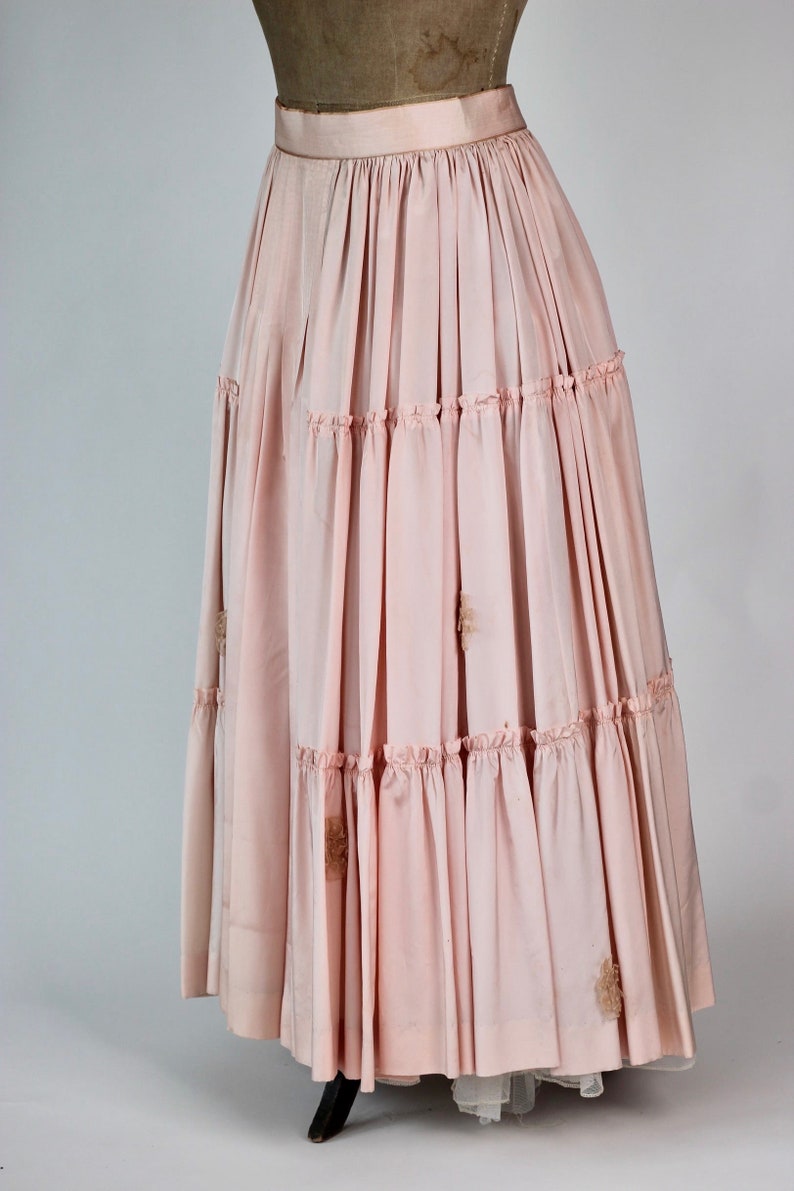 Handmade Pink Skirt in Vintage Taffeta Silk//One of a Kind image 8