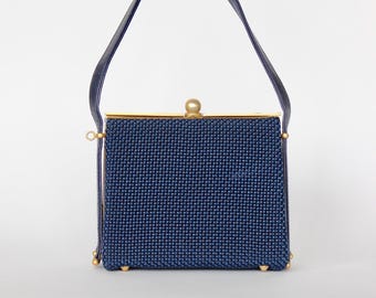 Bolso/Cartera vintage de vinilo azul marino de los años 50 y 60 con asa superior // Asa de cuero // Cierre dorado