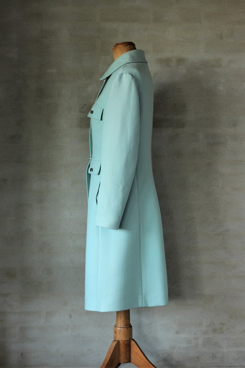 1960s mint green wool mod coat. Made in London. Size M/L image 3