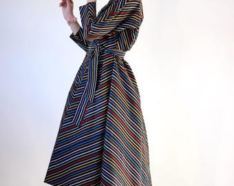 1940s Vintage Maxan Black Rainbow Striped Wrap Shirt Dress // Raglan 3/4 Sleeves // Size S-L