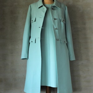 1960s mint green wool mod coat. Made in London. Size M/L image 5