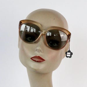 Mary Quant, London. 1960s Vintage Oversized Tortoise Drop Shaped Sunglassses with Tag.