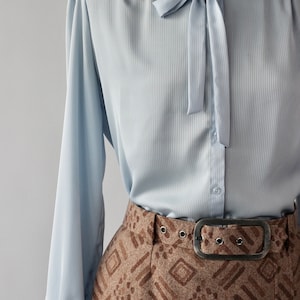 1980s Vintage Light Blue Shirt with Tie Band//Ruffle neck and cuffs//Size M/L
