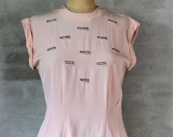 Top/chemisier en soie rose Poder taille vintage des années 1940 avec perles//par Frances Perry//taille S/M