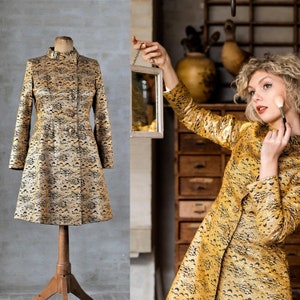 1960s Haute Couture by Santini Carla/Paris/Tailored lamè flared overcoat/Dress/Gold & black/Mock collar/Mod Coat Dress/Side buttoning/Size M