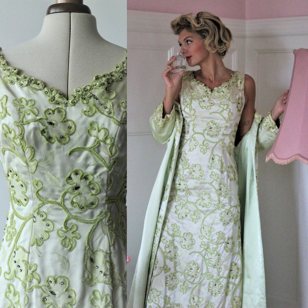 1980s Brilliant Green Silk Satin Evening Full Length Coat