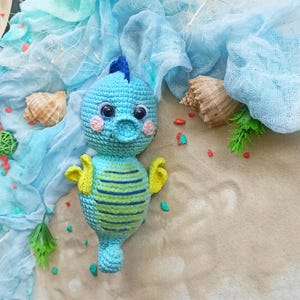 Seepferdchen Häkelanleitung, Stofftier Seepferdchen, Amigurumi Meerestiere Häkelanleitung, Hippocampus Muster, Häkelanleitung Englisch pdf