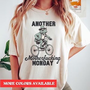 I Hate Mondays Shirt, Funny Shirts, Funny Office Work T-Shirt, Boss Coworker Gift, Funny Shirt for Friend, Colleague Shirt, Humor Shirt