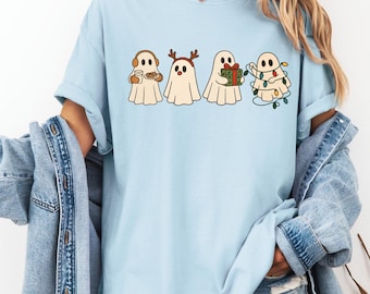 Cute Christmas Ghost Sweatshirt – Cozy Holiday Ghostcore Sweater, Funny Xmas Lights Gift Shirt, Cute Spooky Christmas Top
