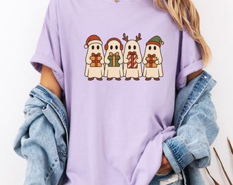 Christmas Ghost Gift Shirt – Cute Spooky Holiday T-Shirt, Cozy Ghostcore Xmas Top, Funny Present Giving Sweater Gift