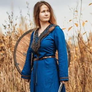 Viking blue linen dress, handmade wedding dress, fantasy dress dress with sleeves; medieval garb; renaissance dress | Halloween costume