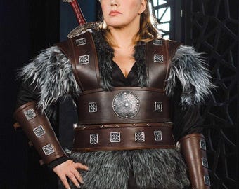 Female Uhtred costume (The Last Kingdom) / leather armor / cosplay costume / fantasy costume for LARP, Ren Faire or wedding