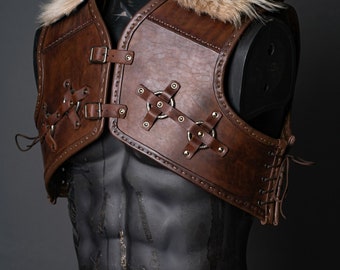 Wild Hunt Bear School Gear, Ursine Bear vest, breastplate with fur for LARP and Medieval events, handmade; Geralt cosplay;