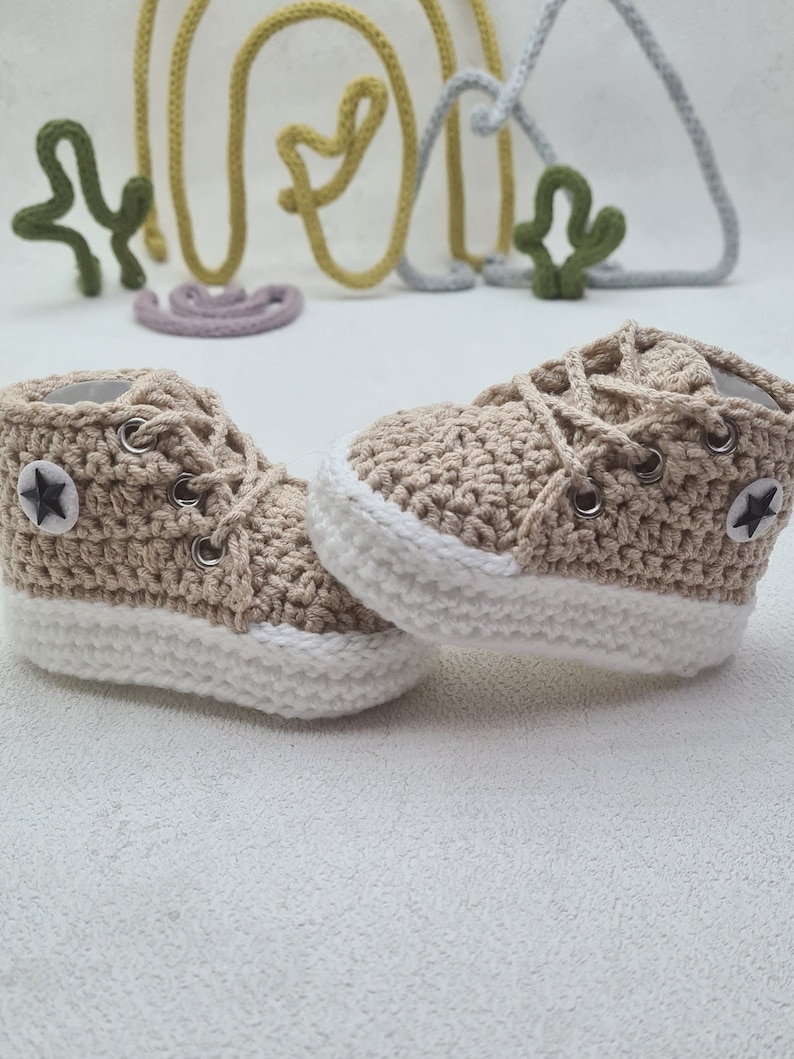 Knitted shoes for babies, baby booties, newborns, baby shoes from 0-3,3-6,6-9,9-12 months, gift, baptism, birthday, sneakers. image 3