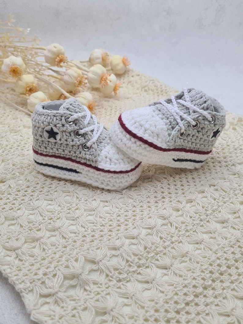 Chaussures tricotées pour bébés, chaussons bébé, nouveau-nés, chaussures bébé de 0-3,3-6,6-9,9-12 mois, cadeau, baptême, anniversaire, baskets. image 2
